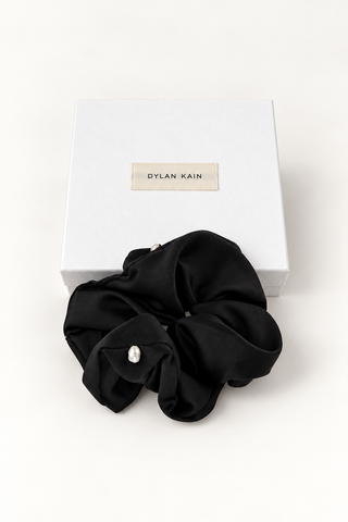 Sophia Pearl Scrunchie