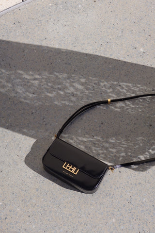 The Jolie Shoulder Bag Gold
